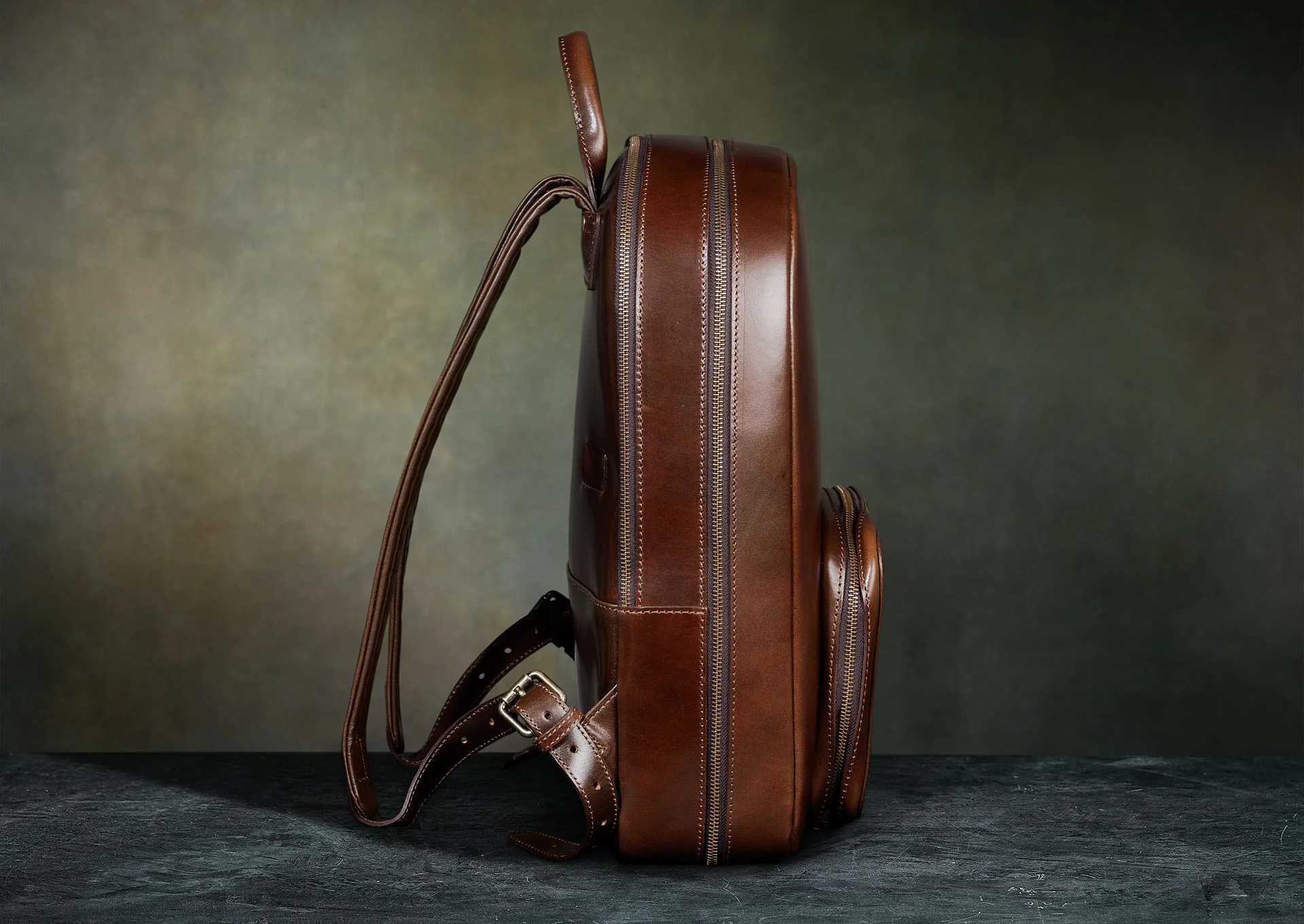 Backpack view 3
