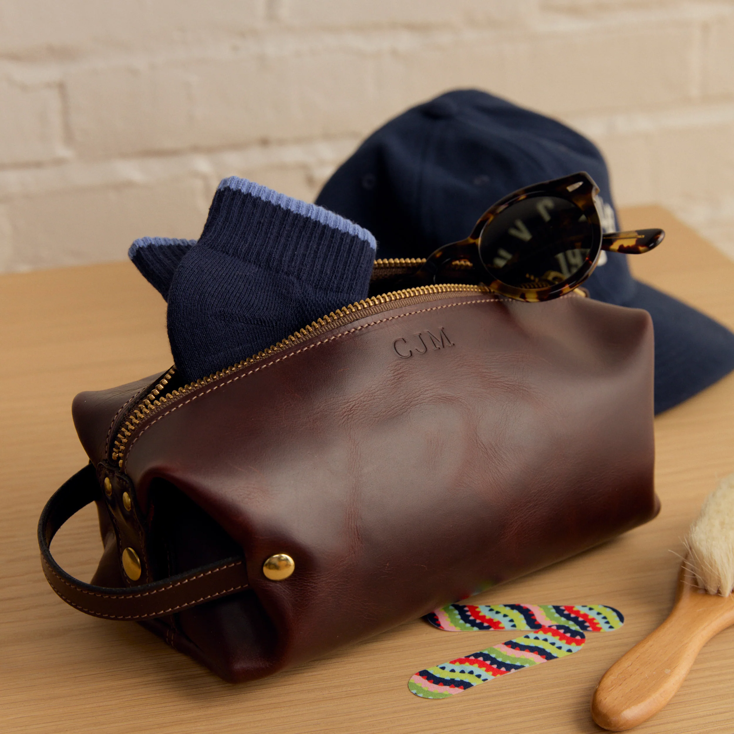 Junior Dopp Kit view 3